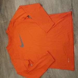 NIKE DRI-FIT youth long sleeve Tshirt.  Size Large